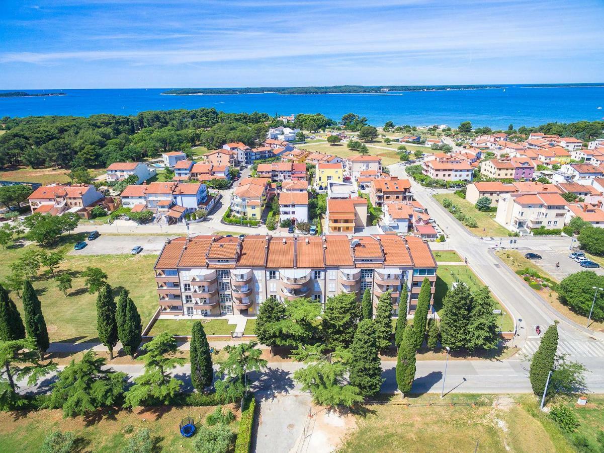 Adriatic Apartments Fažana Esterno foto